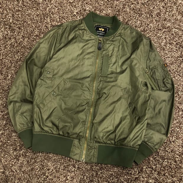 알파인더스트리 MA-1 봄버 플라이트 항공 자켓