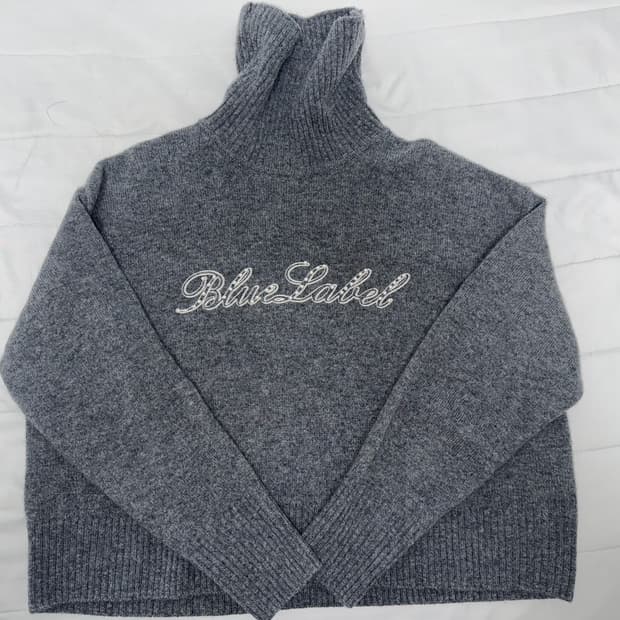 버버리 블루라벨 38사이즈 니트