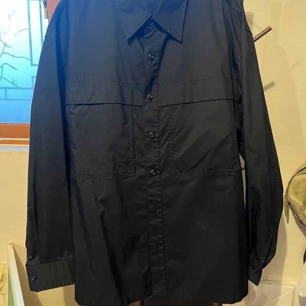 [L] 유니클로 U 유틸리티 셔츠 블랙