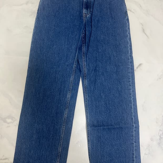 유니클로 JW앤더슨 스트레이트진 64블루