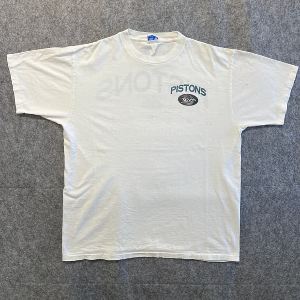 90s USA Vintage NBA Detroit Pistons