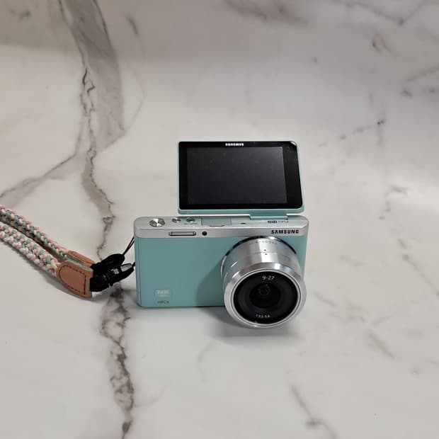 A급! 미러팝 삼성 미러리스 NX mini / 9-27mm 렌즈