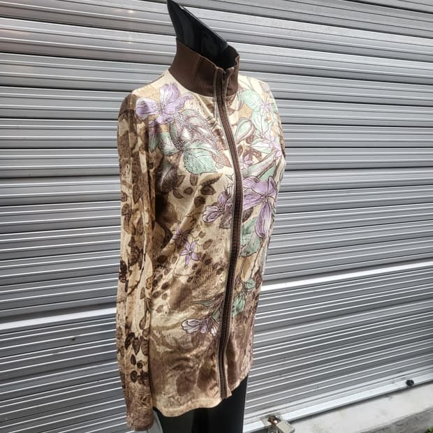 vanilla sugar Zip-up  