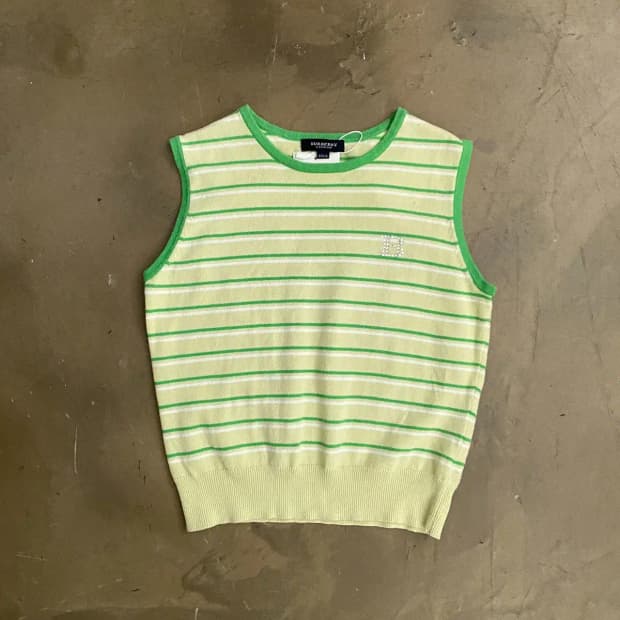 버버리 스트라이프 민소매 (Woman XS) 10578