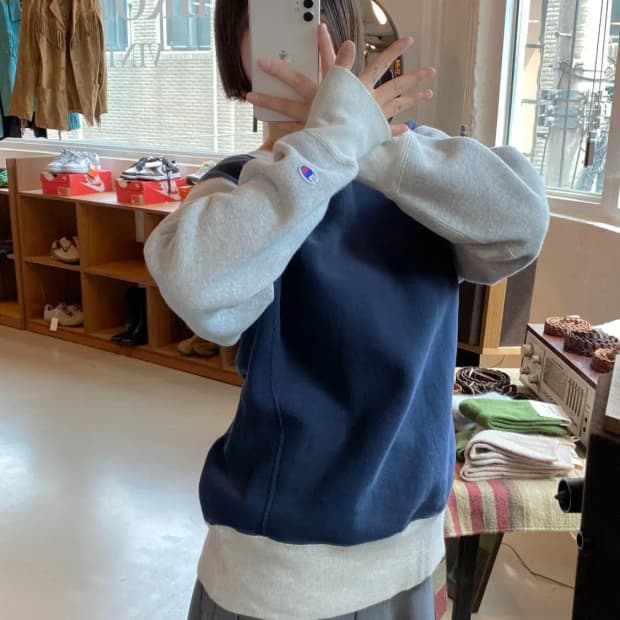 챔피온 배색 맨투맨 (Man L) B1330