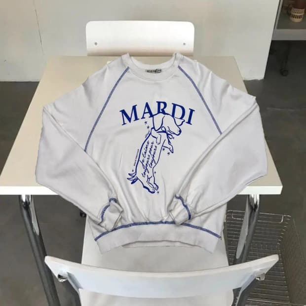 마르디 메크르디 맨투맨 (Woman M) AB0010