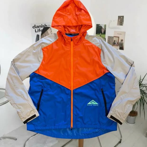 나이키 바람막이 (Man L) AA0305