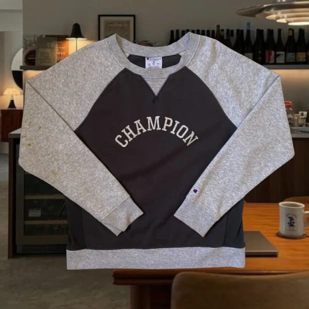 챔피온 맨투맨 (Woman L) / [AB1317]