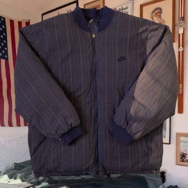 나이키 스트라이프 패딩 (Man M) / [AB1401]