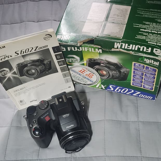 (미품) 후지필름 FinePix S602 Zoom / 빈티지 디카