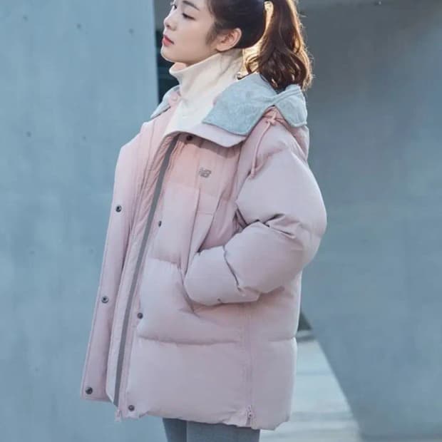 여성 S / 뉴발란스 연아 패딩 딸기우유