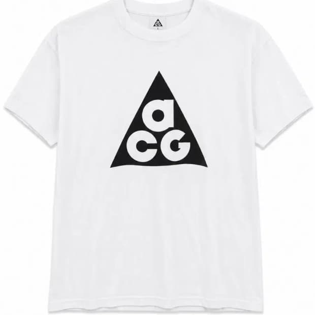 나이키 ACG 반팔 티셔츠 L사이즈