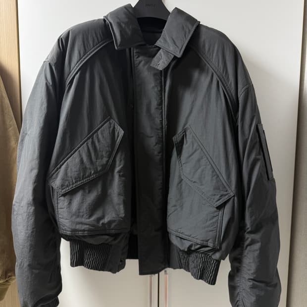 준지 179 나일론 스탠카라 구스다운 숏패딩