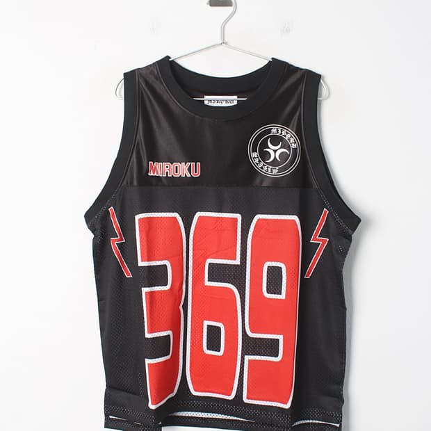 데니아 맨즈 슬리브리스 탑