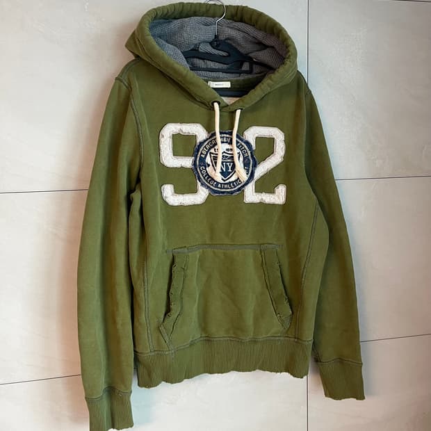 아베크롬비 대장 올리브 후드티 (M)