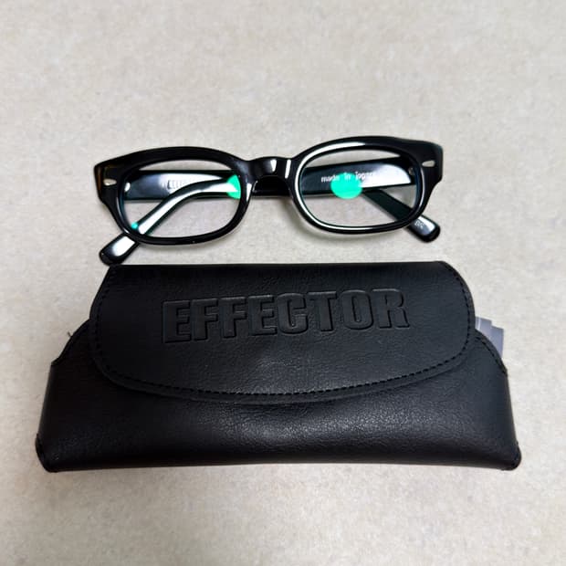 effector 크런치 안경(1회 잠깐 착용, 무도수 렌즈)