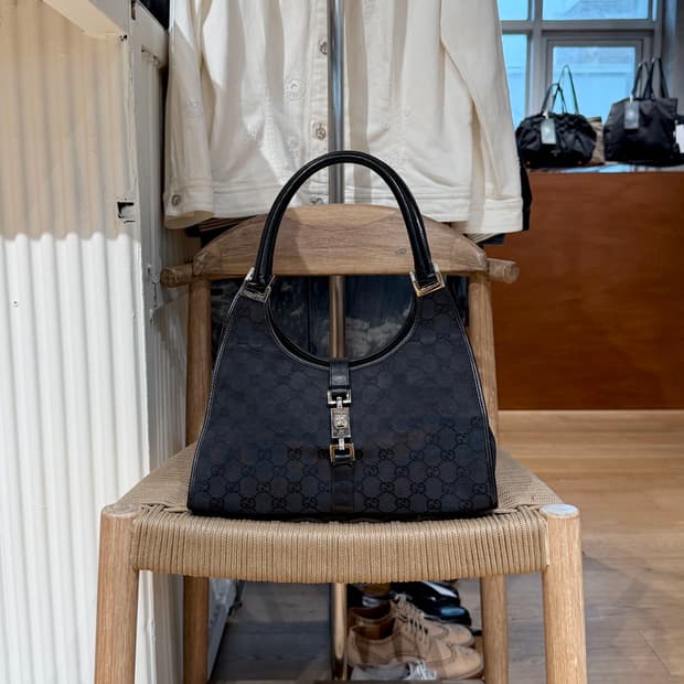 구찌 블랙 재키 GG 캔버스 원 숄더백