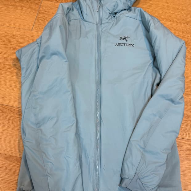 아크테릭스 아톰 LT 후디 솔레스 M 