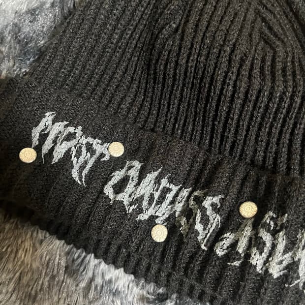 홀리넘버세븐 비니