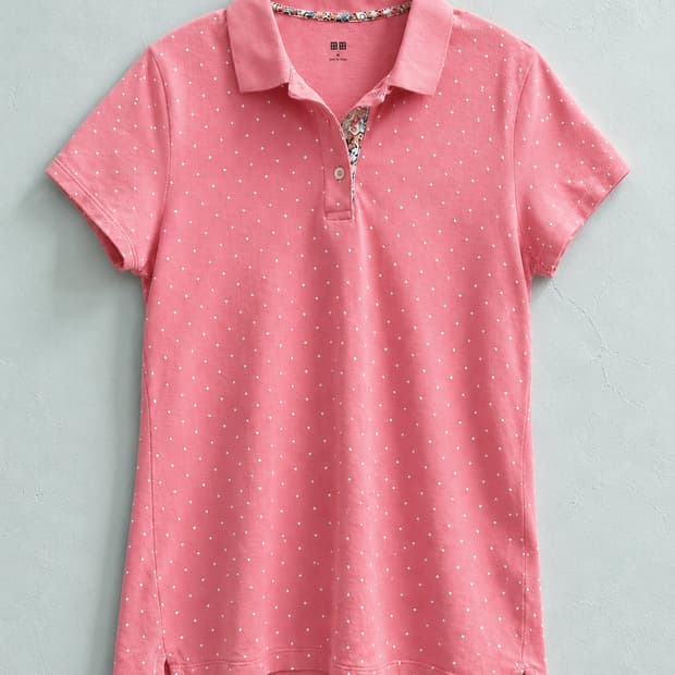  UNIQLO 핑크 도트 카라 T