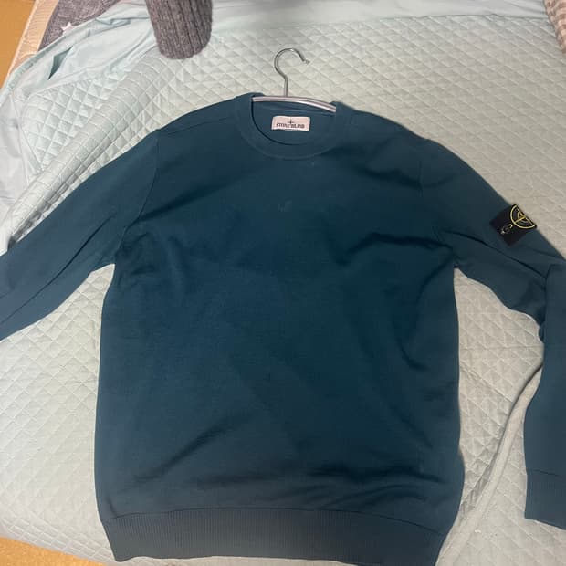스톤아일랜드 니트 xl사이즈