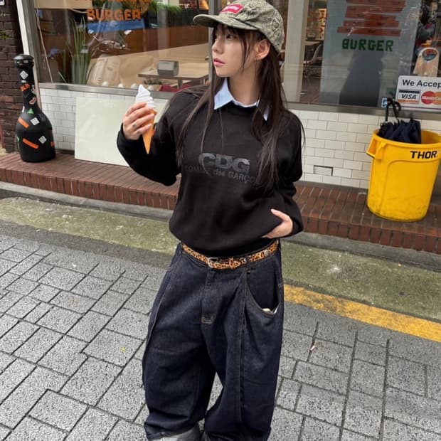 CDG 라운드넥 풀오버 니트 블랙