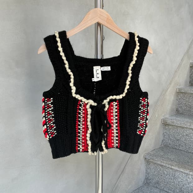 tao 타오 꼼데가르송 니트 베스트