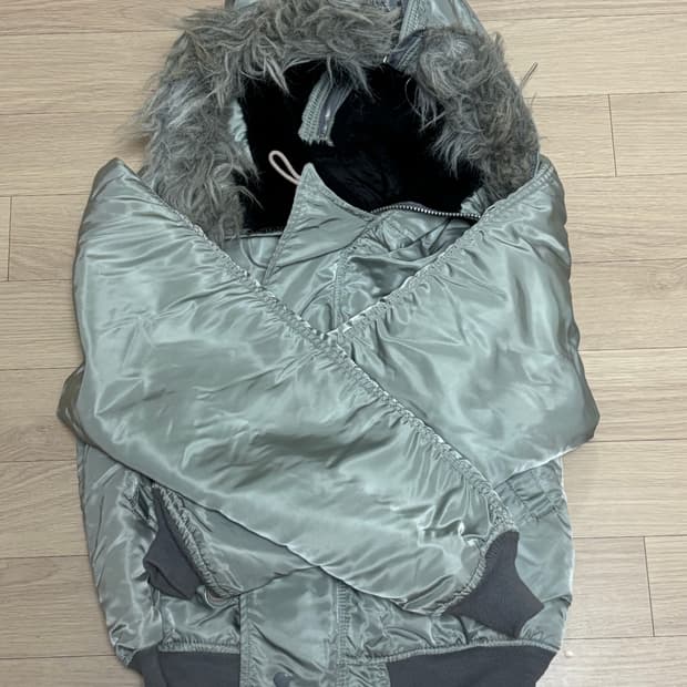 알파인더스트리 n2b 판매합니다