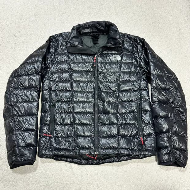 노스페이스 점퍼 블랙 s