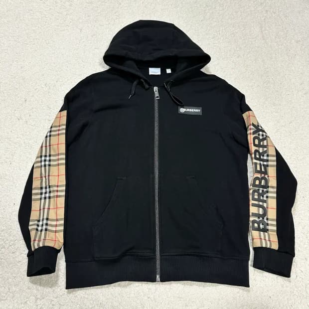 버버리 후드집업 블랙