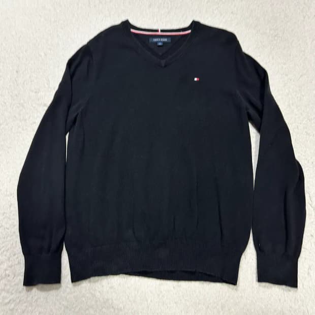타미힐피거 니트 브이넥 블랙 m