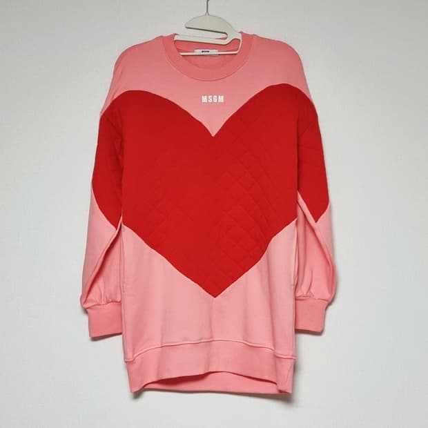 MSGM 맨투맨 안감기모 퀼팅하트 (55) 22년구매/실착1회/상태최상