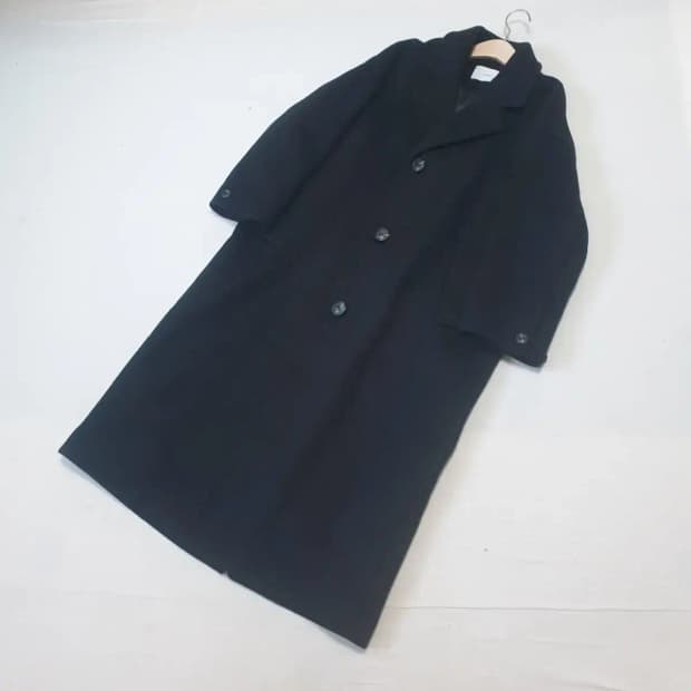 커렌트 블랙 울 롱 코트