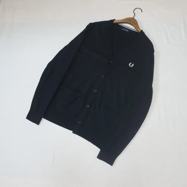 프레드페리 22fw 블랙 니트 가디건