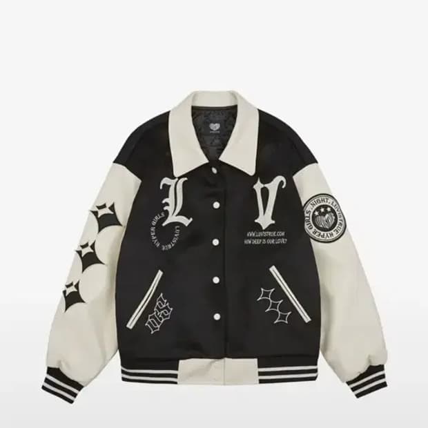 러브이즈트루 바시티 자켓