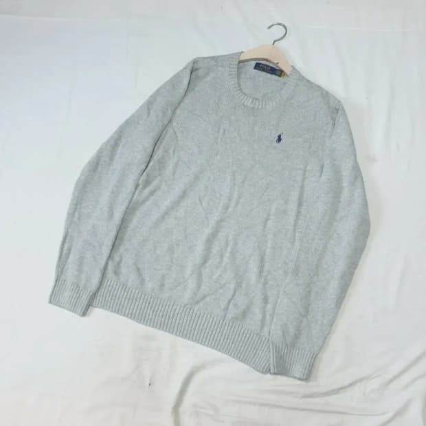 폴로 라이트그레이 라운드 니트