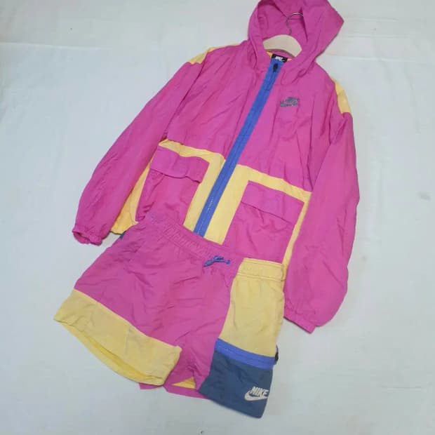 나이키 헤리티지 바람막이 세트 여성