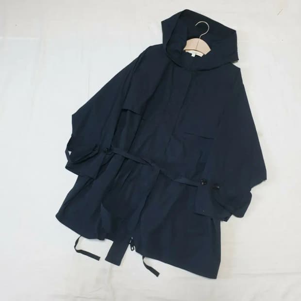 아떼바네사브루노 네이비 나일론 후드 코트 자켓