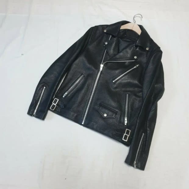 비바스튜디오 라이더 가죽 자켓