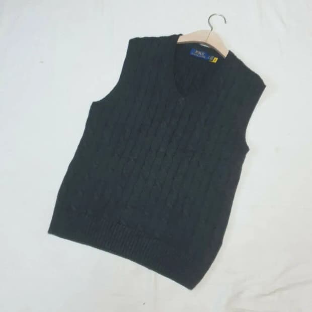 폴로 챠콜 니트 베스트