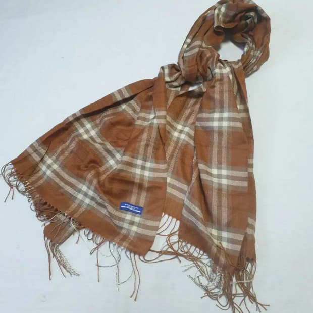 버버리 블루라벨 체크 머플러