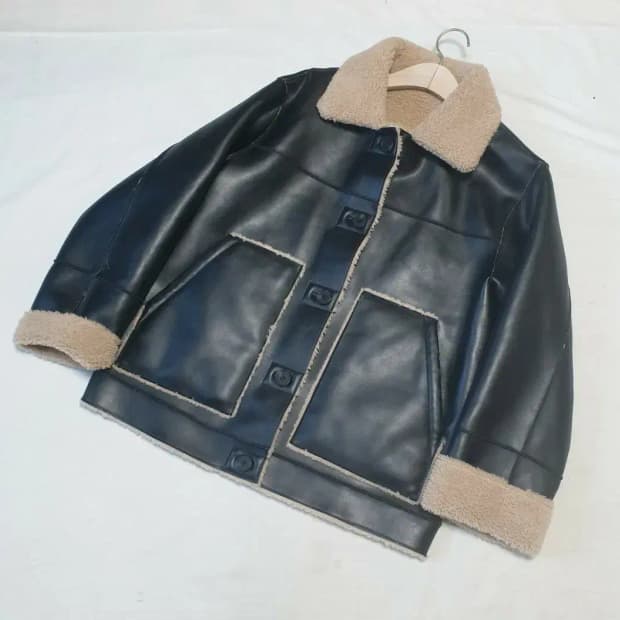 스페로네 비건레더 무스탕 여성