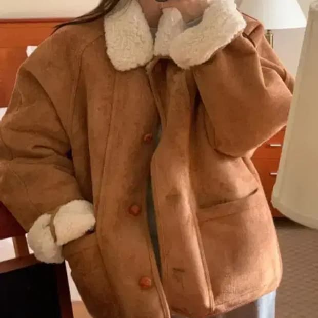 컴히얼 스웨이드 무스탕