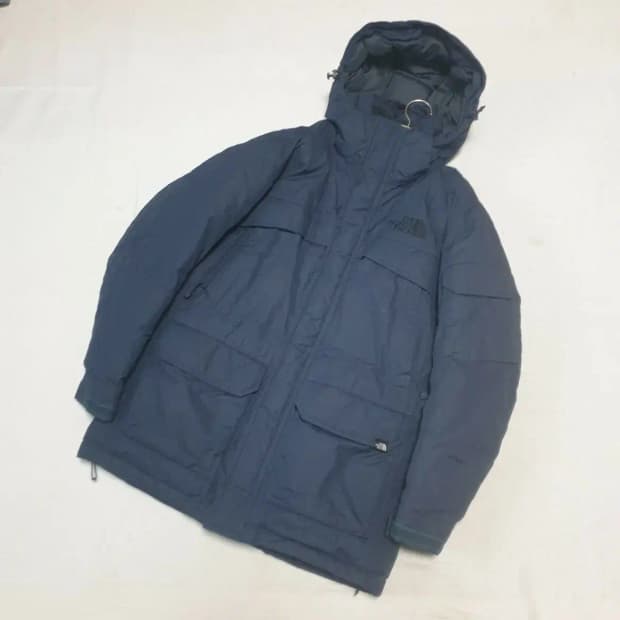 노스페이스 네이비 이콸루이트 구스 패딩