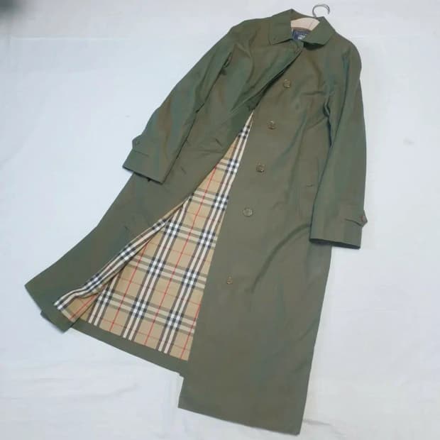 버버리 노바체크 카키 맥코트 여성