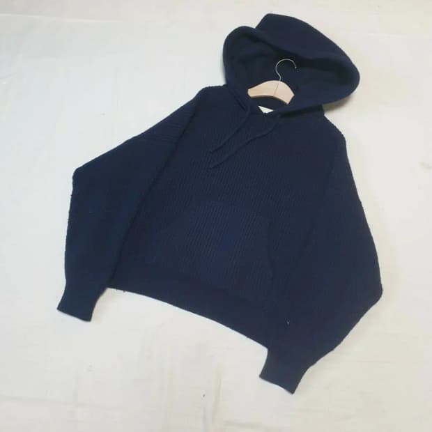온스 네이비 니트 후드