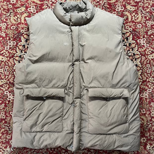 리복xLIFUL 조끼 패딩