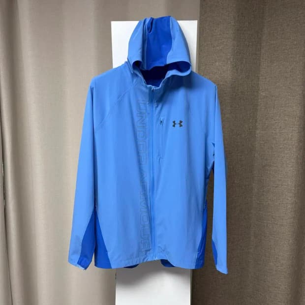 언더아머 바람막이 자켓 XL