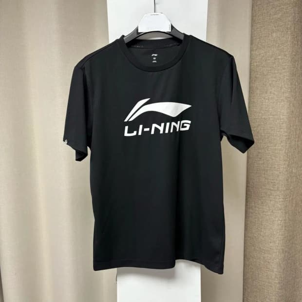 리닝 기능성 반팔 XL