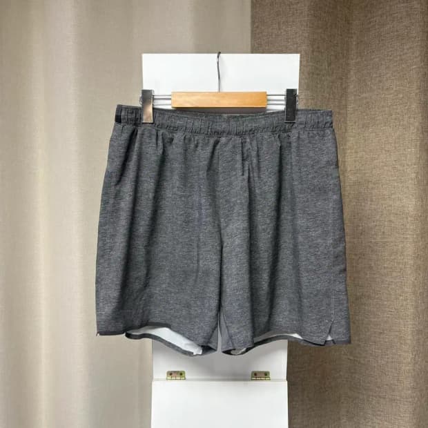 룰루레몬 트레이닝 반바지 XL